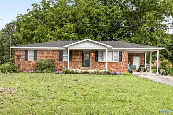 407 Bowles Bridge Road, Hartselle, AL 35640