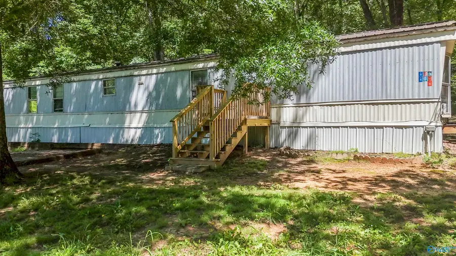 176 W Kerri Lane, Boaz, AL 35956 - #3