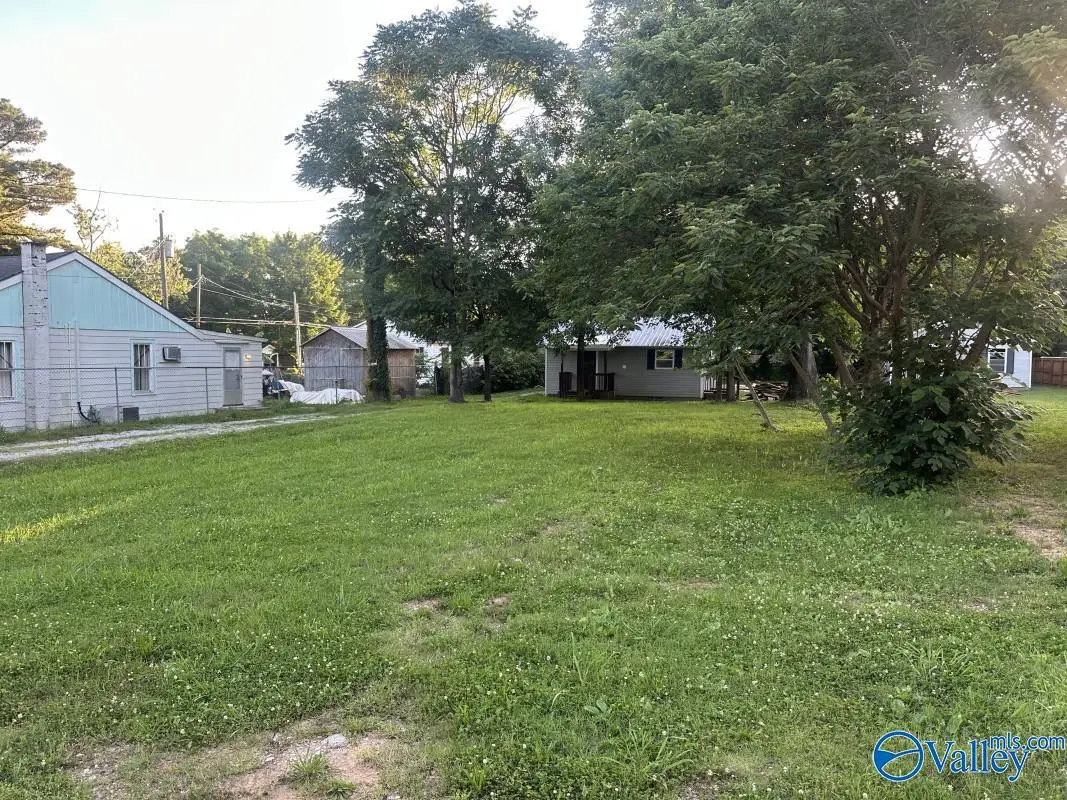 2403 Huntsville Street Nw, Huntsville, AL 35811 - #1