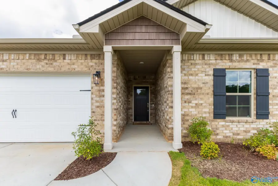 202 Roman Randall Road, New Market, AL 35761 - #2