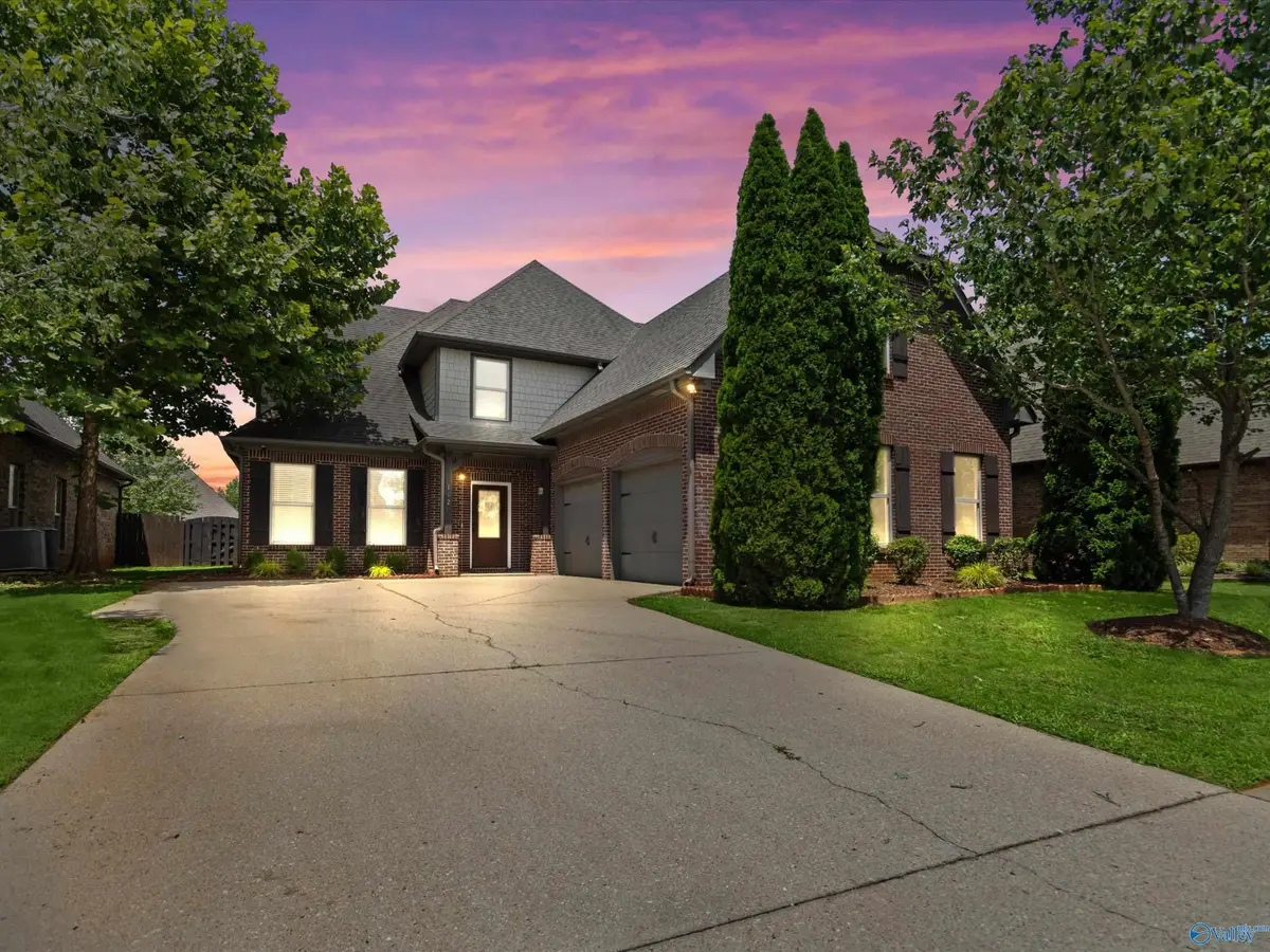 112 Rainwood Drive Sw, Huntsville, AL 35824 - #1