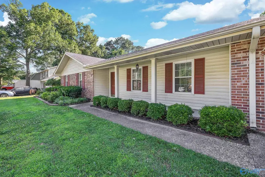 1213 Fletcher Avenue Sw, Decatur, AL 35601 - #2