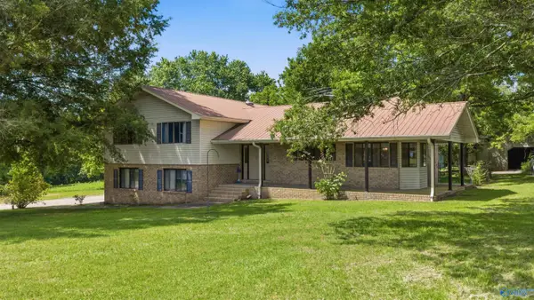 9479 Burton Drive, Henagar, AL 35978