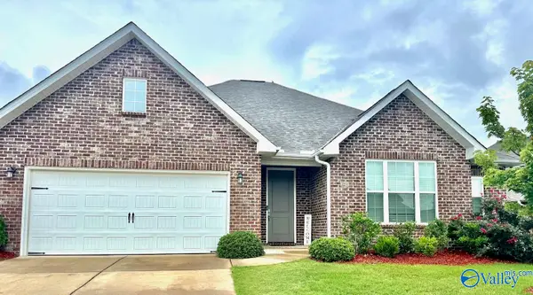 2108 Big Leaf Drive, Huntsville, AL 35803