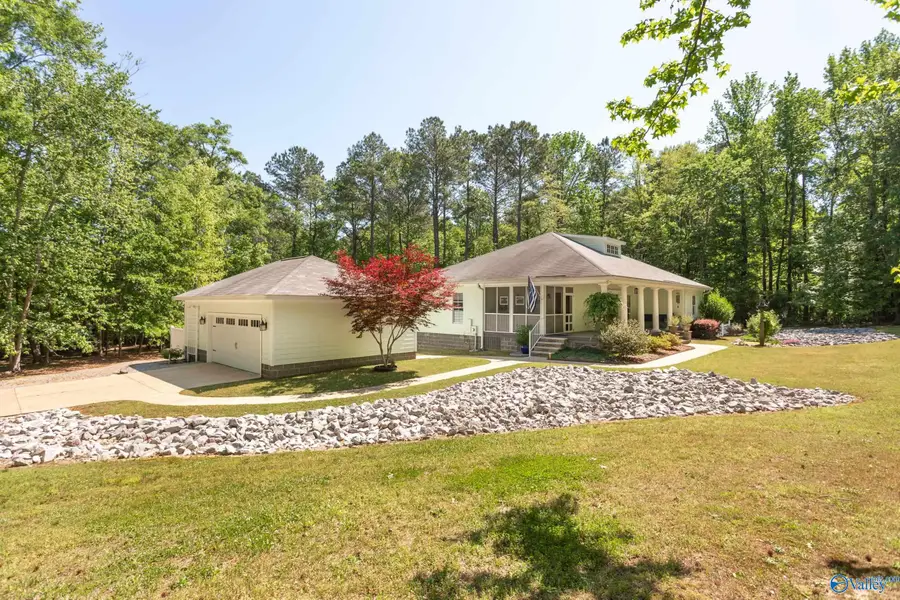 203 Quinn Drive, Gadsden, AL 35903 - #2