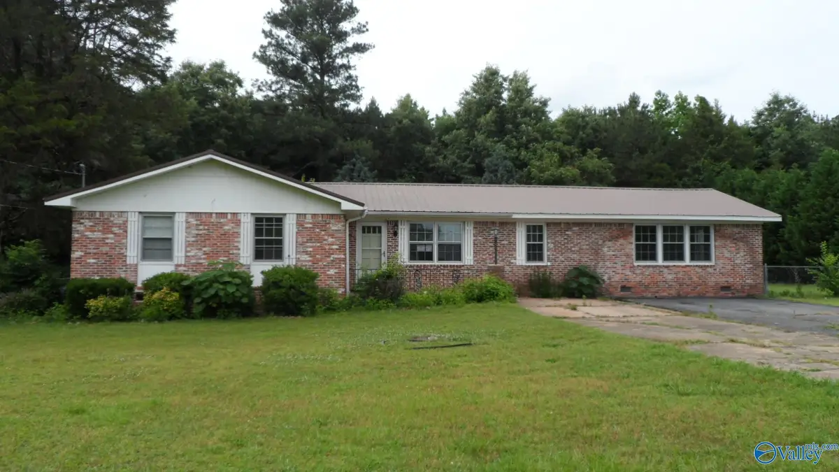 975 Riverside Drive, Gadsden, AL 35901 - #1
