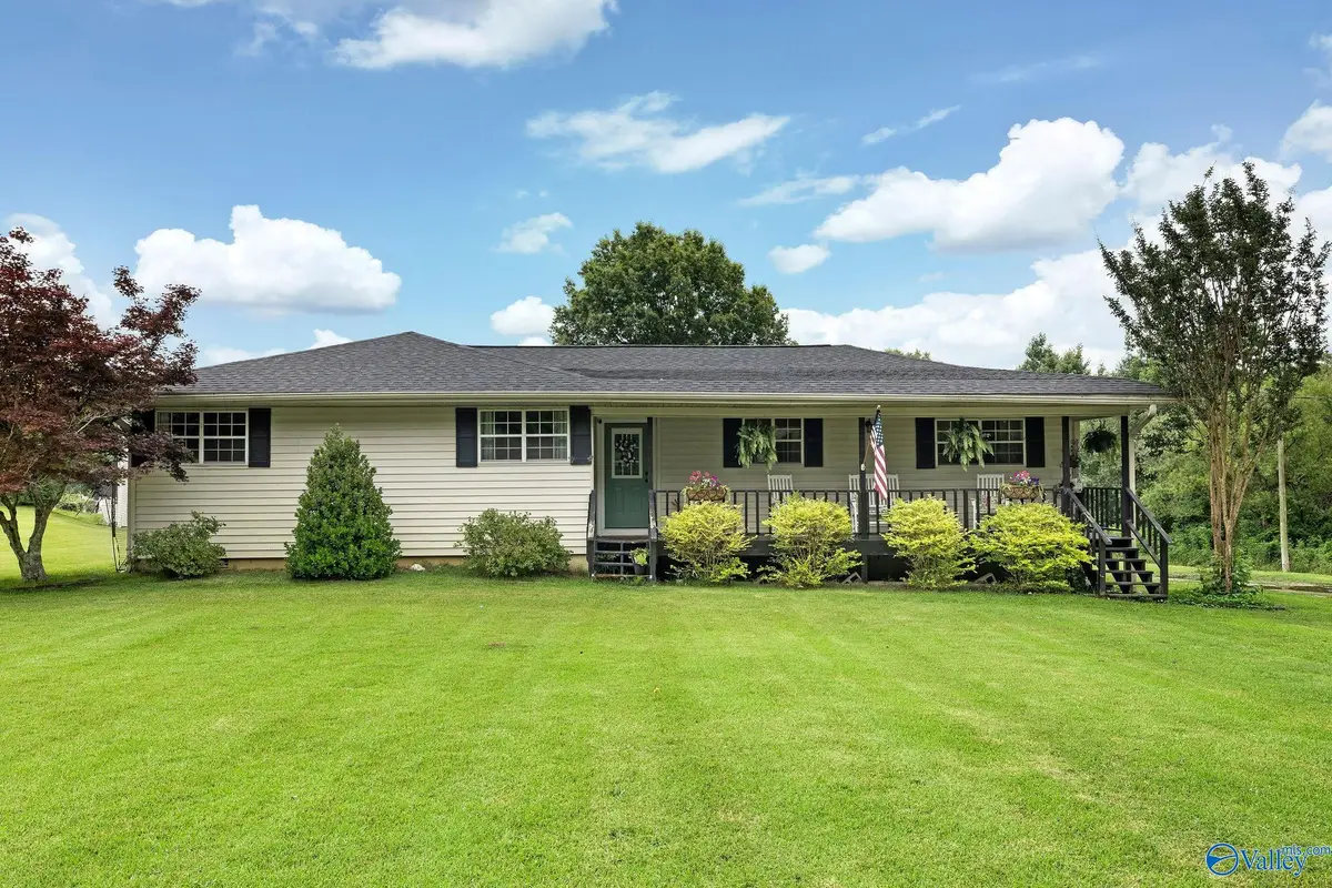 565 Buchanan Road, Albertville, AL 35950 - #1