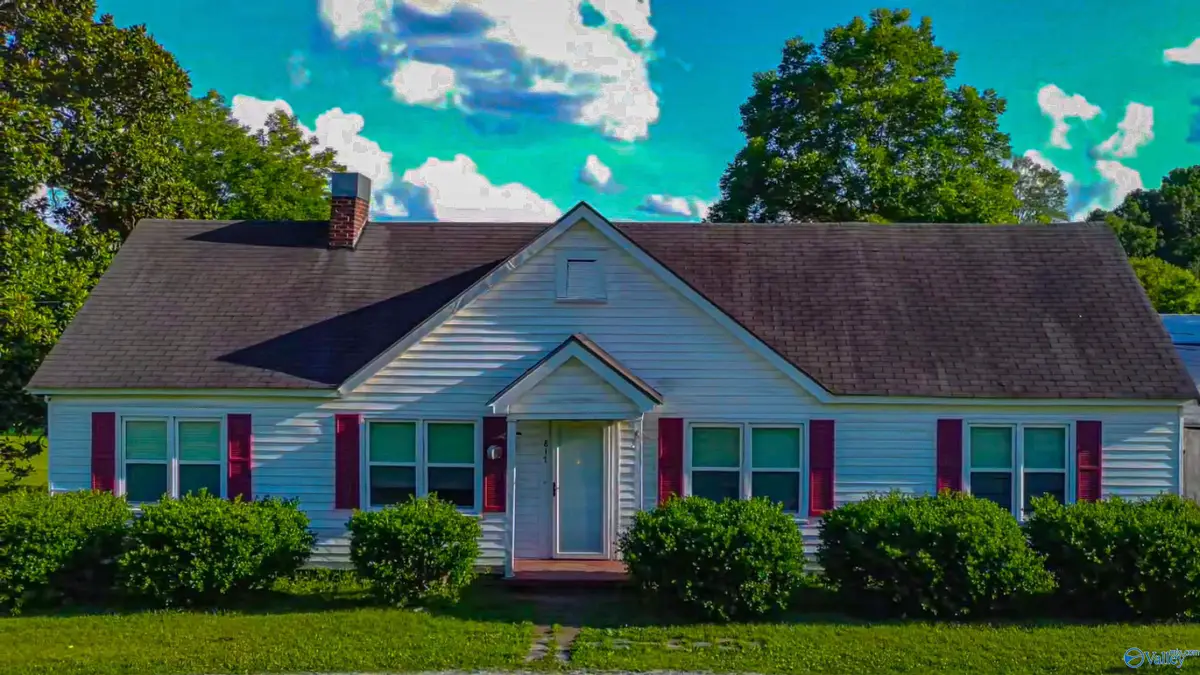 817 3rd Avenue Sw, Hamilton, AL 35570 - #1
