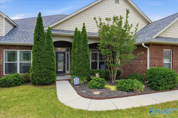 214 Maplebrook Drive, Madison, AL 35756