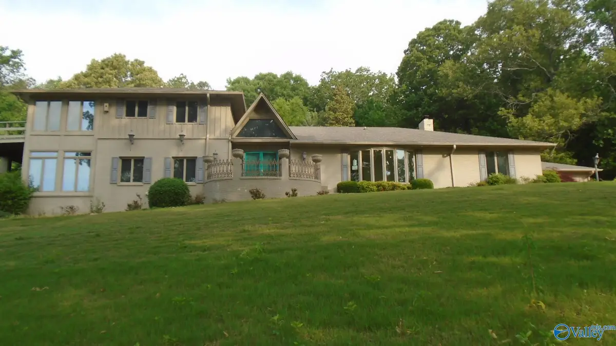 447 Riverton Drive, Rainbow City, AL 35906 - #1
