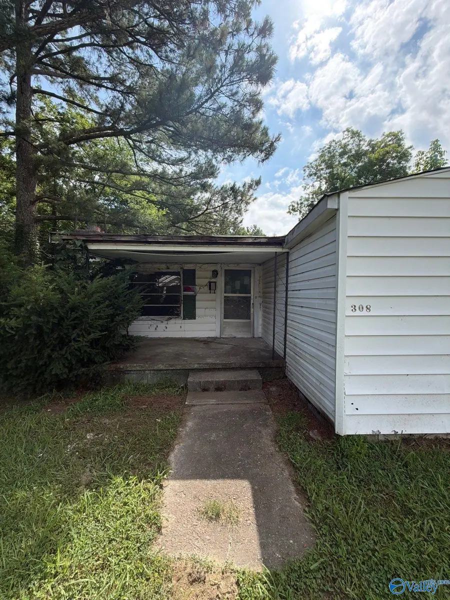 308 Bethel Street, Hartselle, AL 35640 - #2