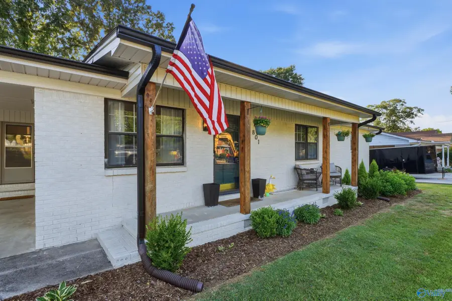 801 Cooper Lane, Hartselle, AL 35640 - #2