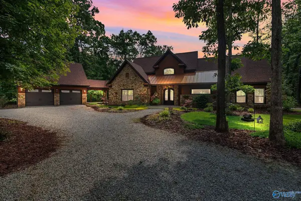 191 Luke Hicks Road, Hazel Green, AL 35750