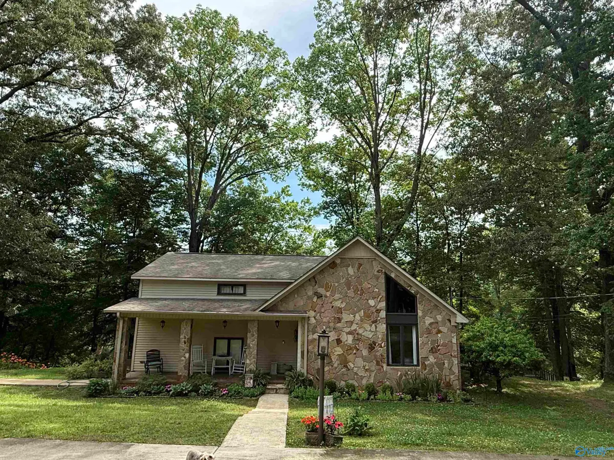 251 Poplar Springs Drive, Rogersville, AL 35652 - #1