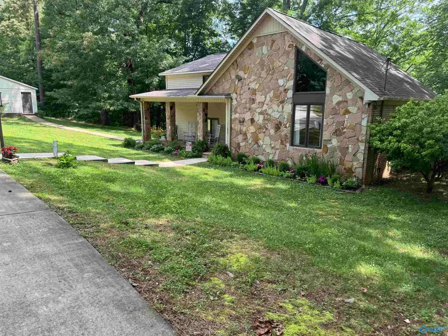 251 Poplar Springs Drive, Rogersville, AL 35652 - #3