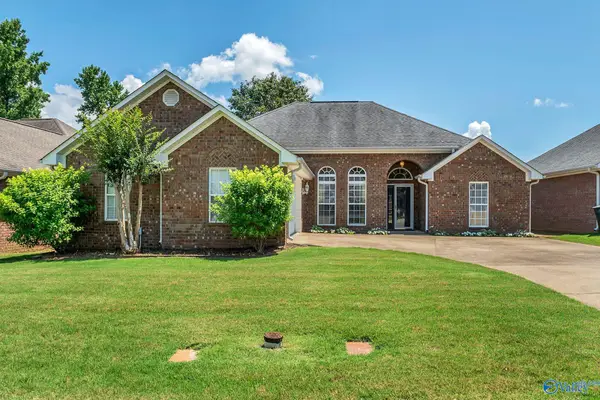309 Dunolly Lane, Florence, AL 35633