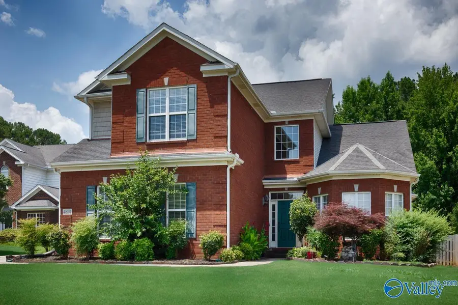 4824 Cove Valley Drive Se, Owens Cross Roads, AL 35763 - #2