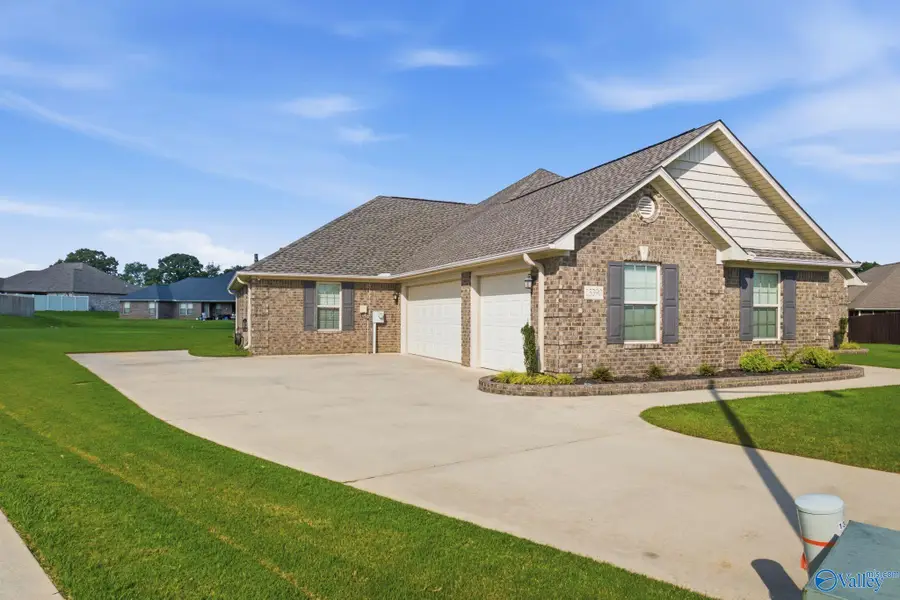 13390 Trumpet Drive, Madison, AL 35756 - #2