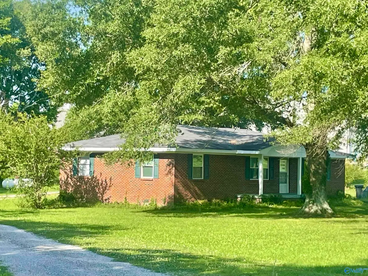 105 County Road 185, Danville, AL 35619 - #1