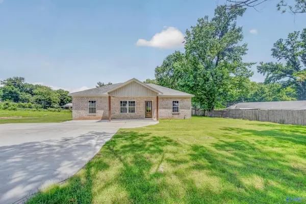 403 Mcdonald Lane, Guntersville, AL 35976