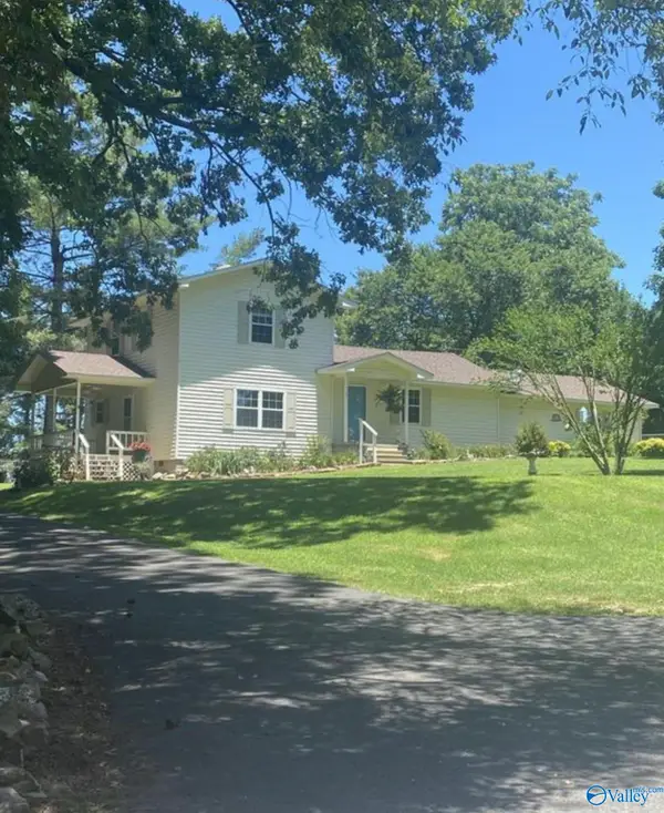 1066 County Road 10, Boaz, AL 35957