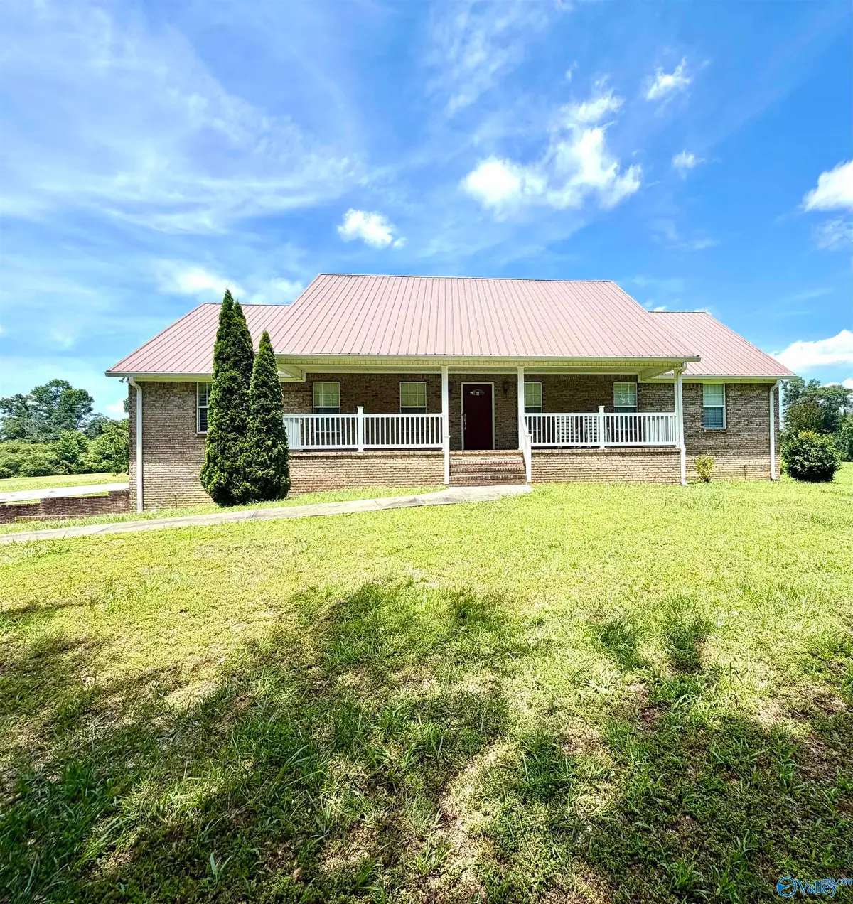 62 Elm Drive, Boaz, AL 35957 - #1