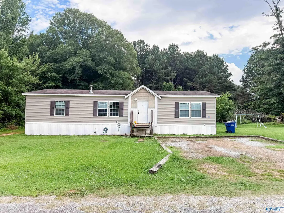 2983 Kershaw Quarters Road, Gadsden, AL 35903 - #1