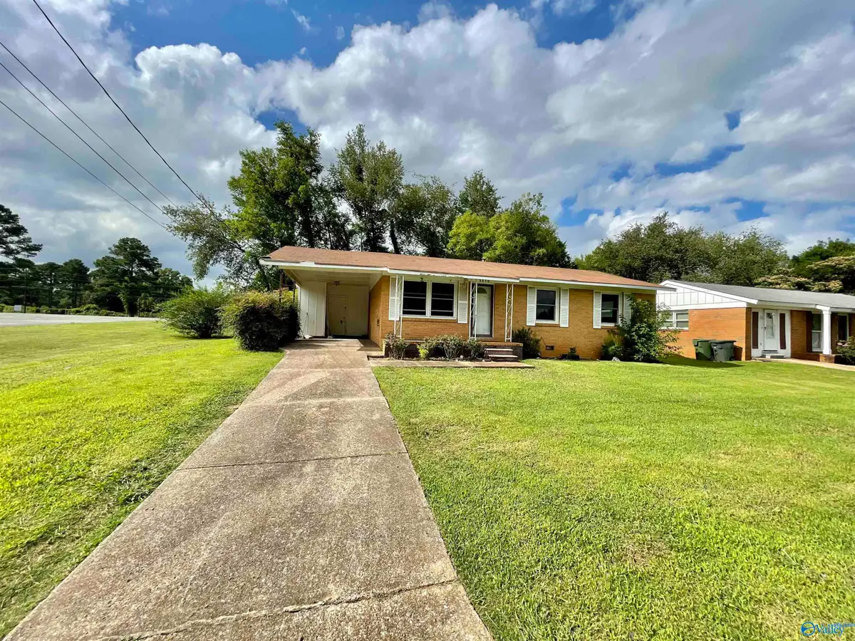 3010 Belafonte Avenue, Huntsville, AL 35816 - #1