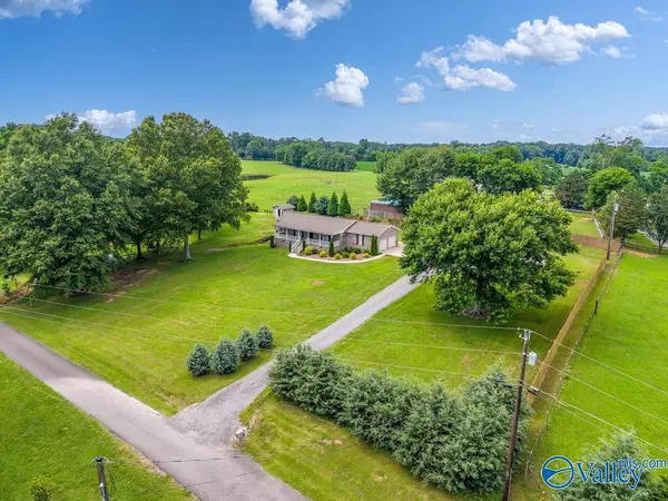 70 Lancewood Place, Arab, AL 35016