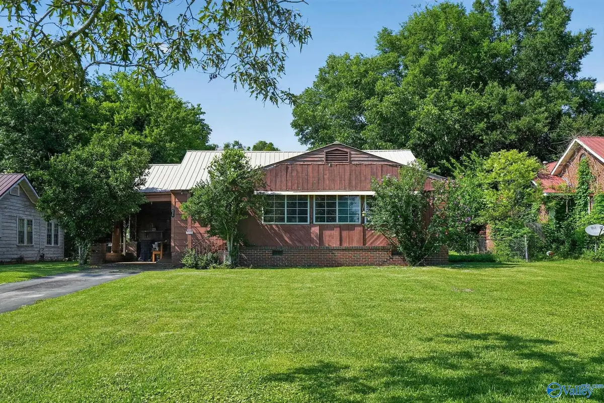 321 Gaines Street Sw, Attalla, AL 35954 - #1