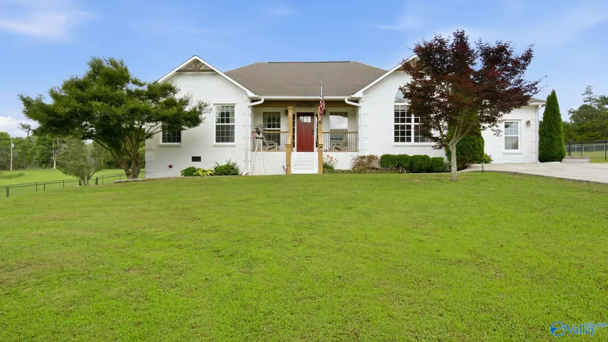 40 Sidney Drive, Scottsboro, AL 35769 - #1