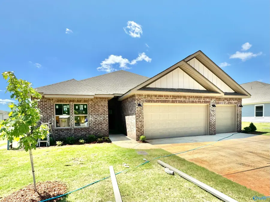18069 Longleaf Drive, Athens, AL 35611 - #2