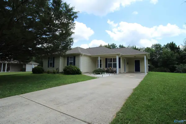 110 Lisa Michele Drive, Huntsville, AL 35811