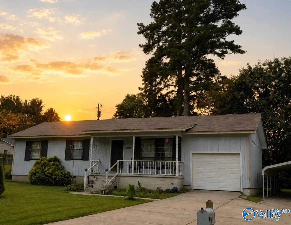 2202 S Bailey Street Nw, Hartselle, AL 35640 - #1