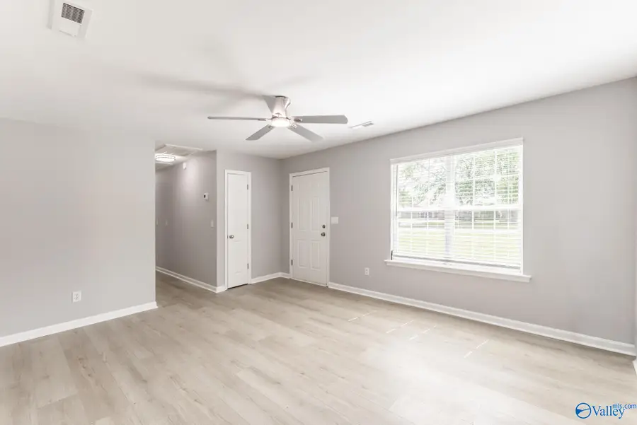 1498 Carter Grove Road, Hazel Green, AL 35750 - #3