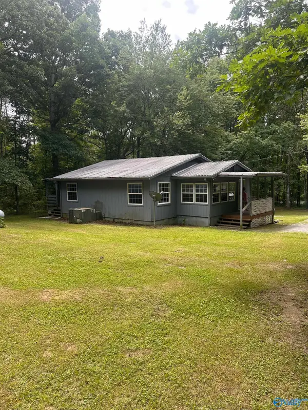 1982 County Road 106, Mentone, AL 35984