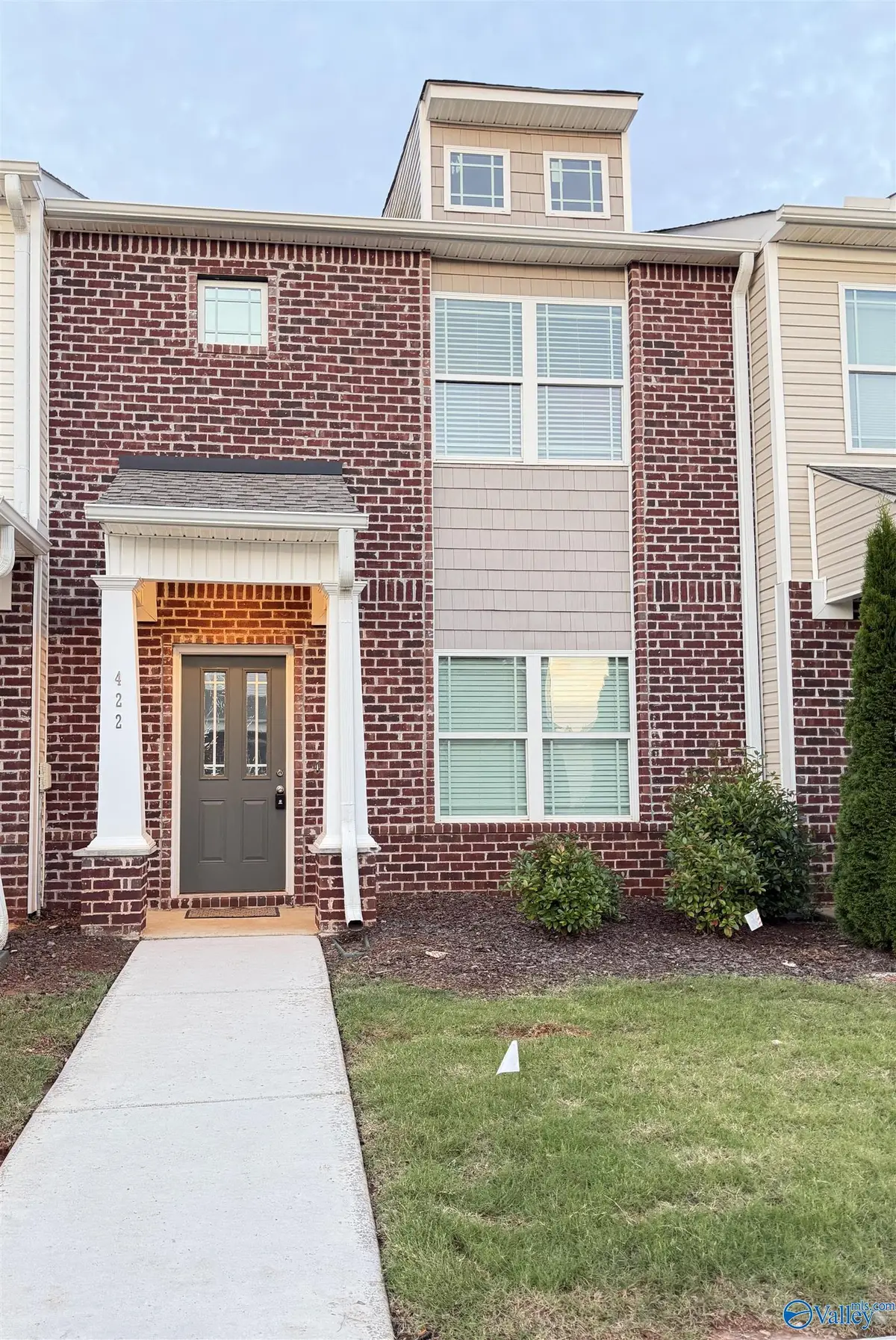 422 Falls Pointe Sw, Madison, AL 35756 - #1
