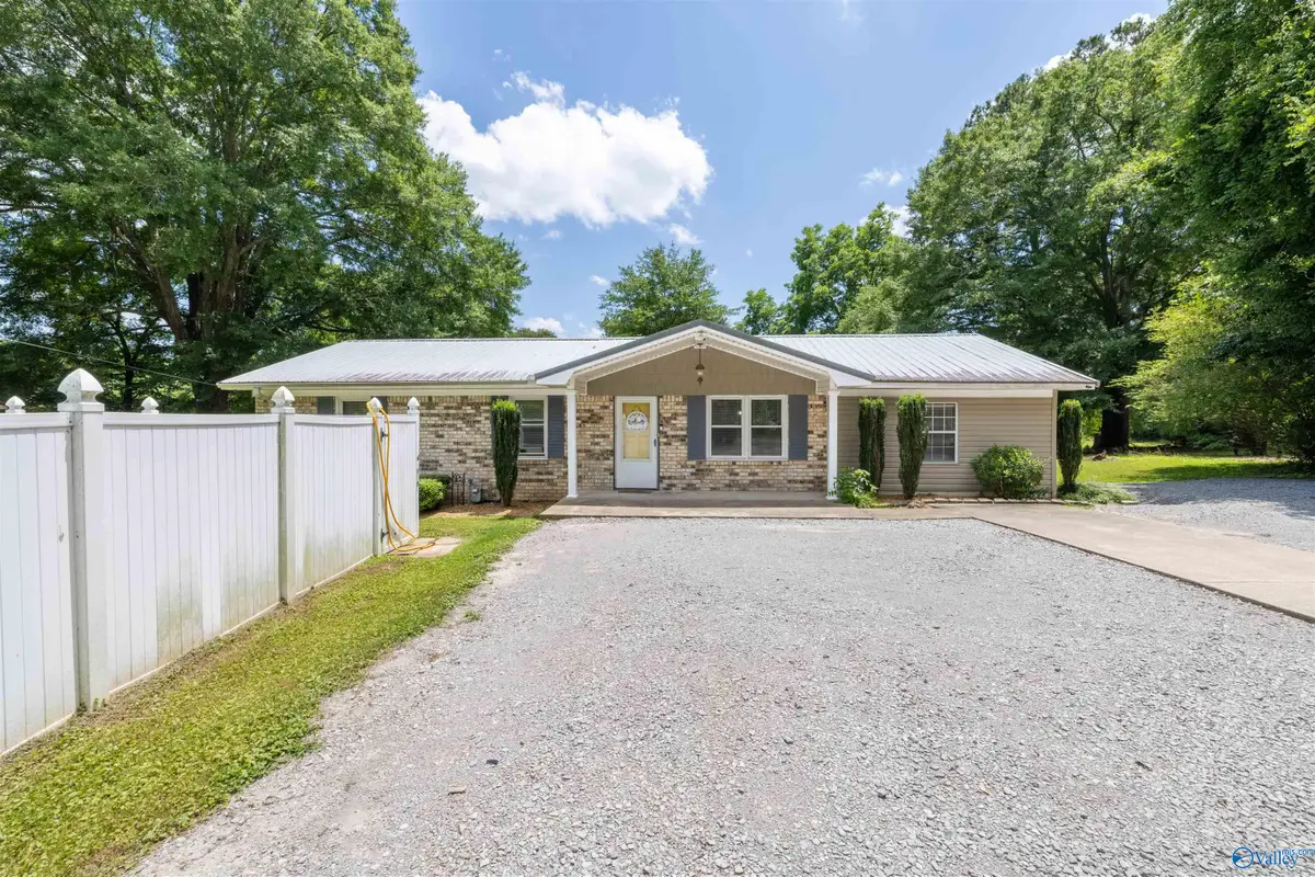 350 Lakeview Drive, Hamilton, AL 35570 - #1
