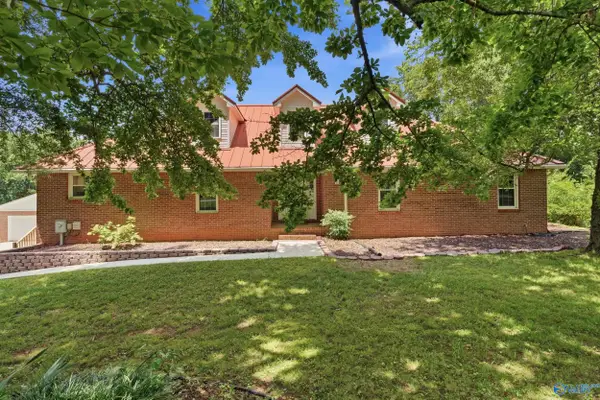 103 Ce Lee Drive Nw, Huntsville, AL 35806