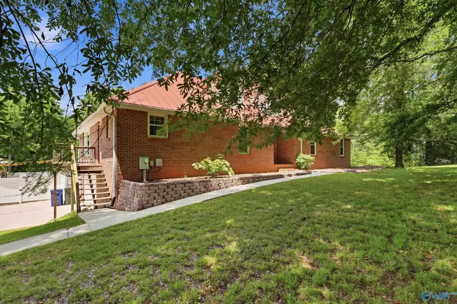 103 Ce Lee Drive Nw, Huntsville, AL 35806 - #2