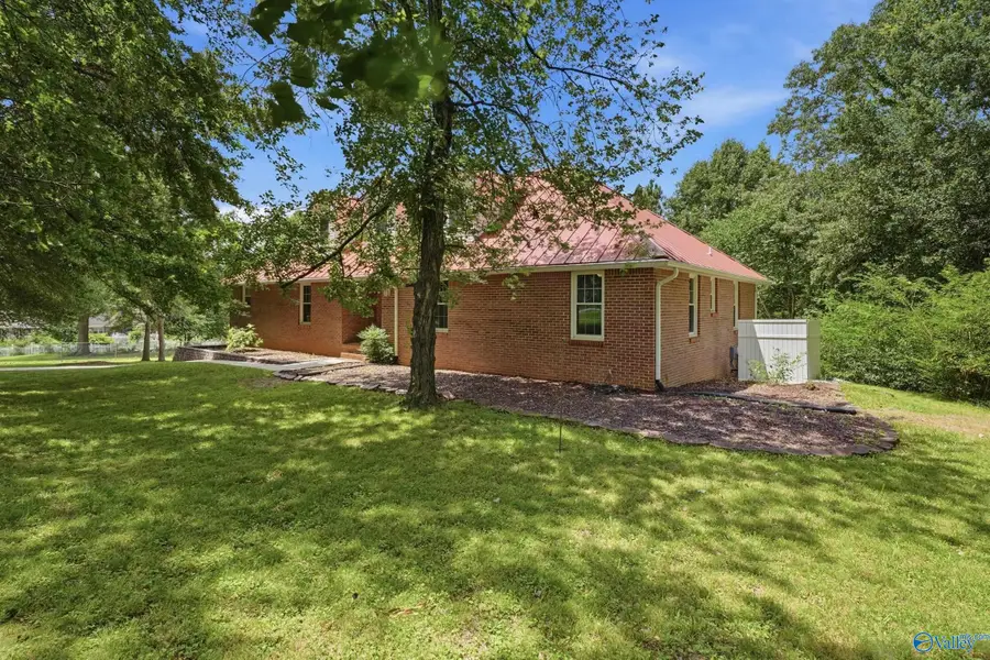 103 Ce Lee Drive Nw, Huntsville, AL 35806 - #3