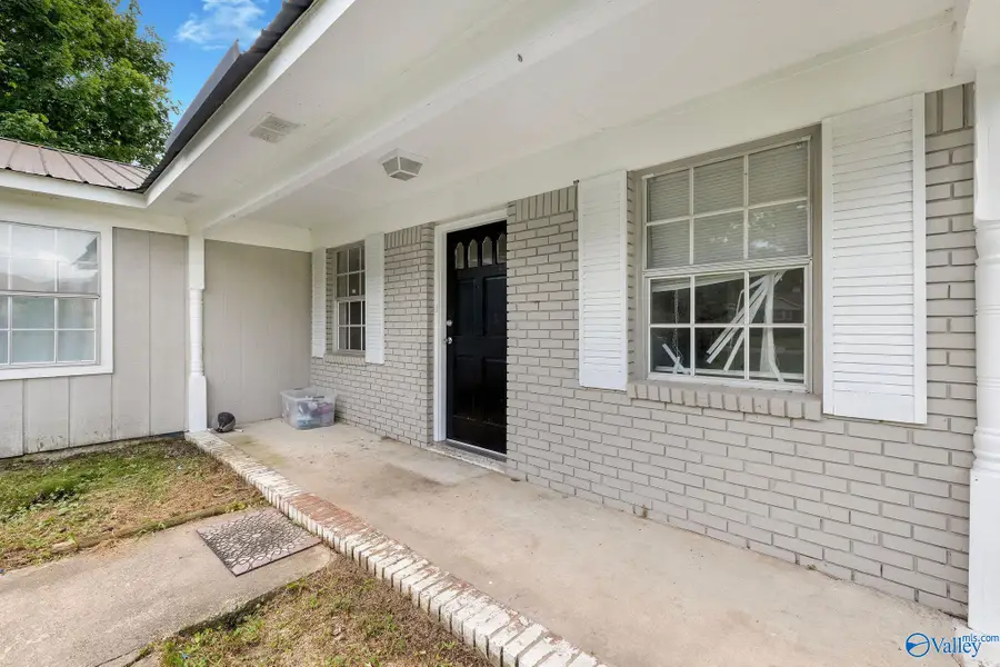 506 Kimberly Street, Albertville, AL 35950 - #3