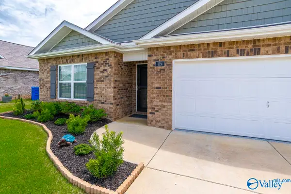124 Ozy Drive, Athens, AL 35613