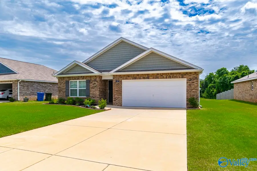 124 Ozy Drive, Athens, AL 35613 - #2