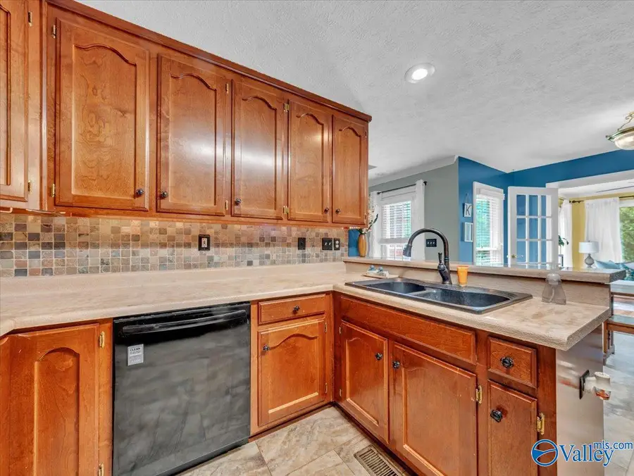 112 Kimberly Lou Blvd, Huntsville, AL 35811 - #3