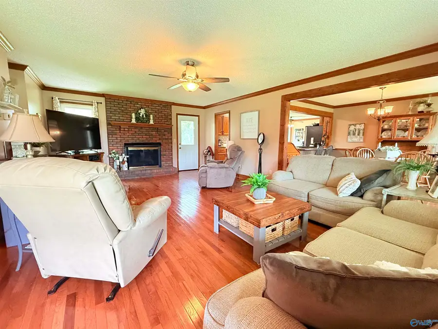 512 Lookout Drive, Arab, AL 35016 - #2