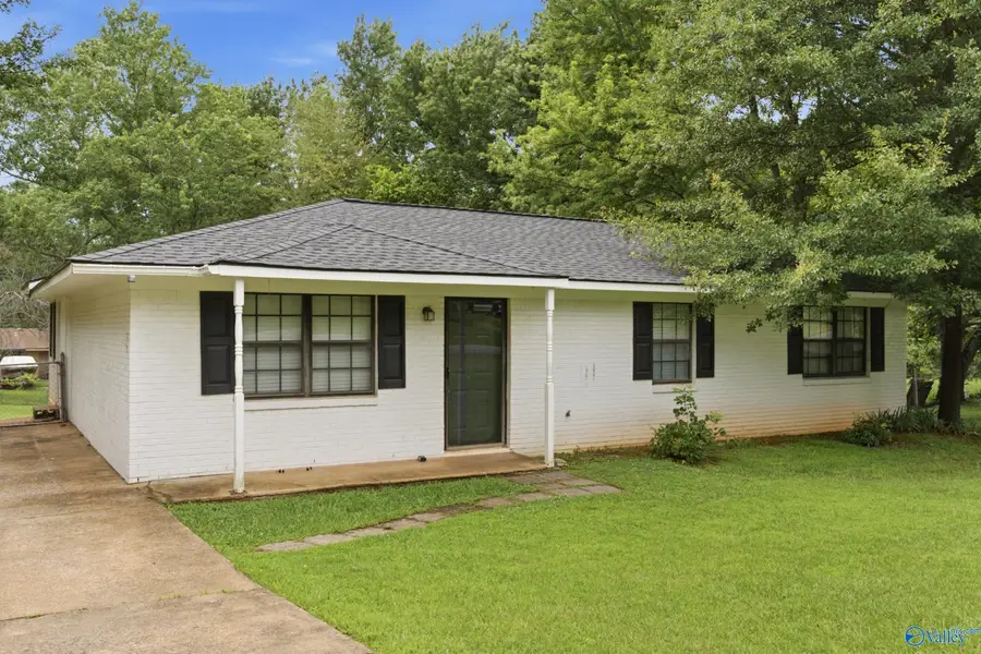 102 Greenwood Circle, Harvest, AL 35749 - #2
