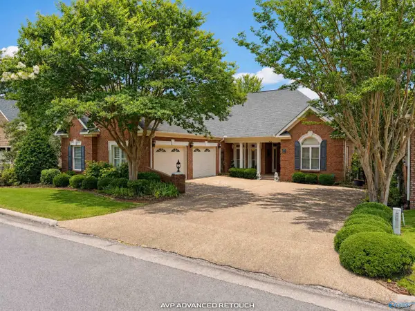 810 Village Court Sw, Decatur, AL 35603