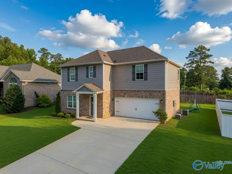 106 Briarwood Lane, Glencoe, AL 35905 - #3