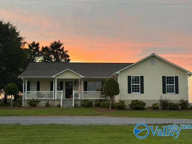 504 County Road 411, Section, AL 35771 - #1